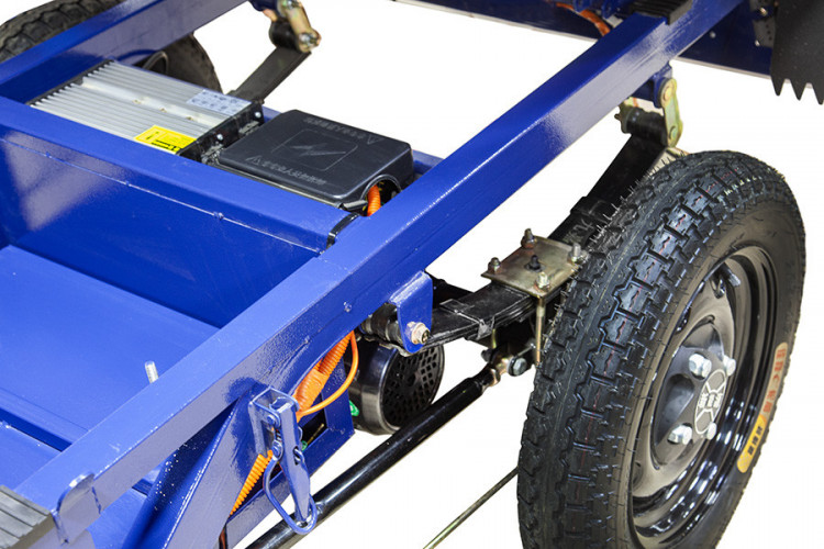 Грузовой электрический трицикл Rutrike Партнёр 1500 в Тольятти