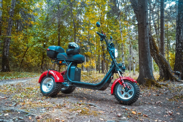 Электроскутер White Siberia IKRA 5000W в Тольятти